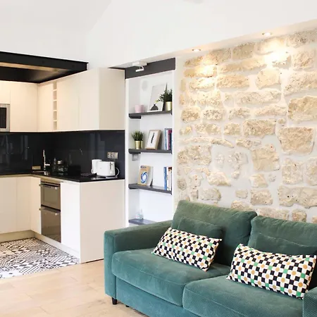 Apartment Charming In The 17th Ideal For 2