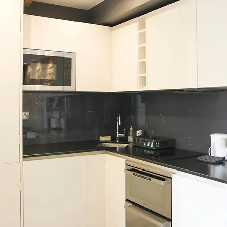 Charming In The 17th Ideal For 2 Paris