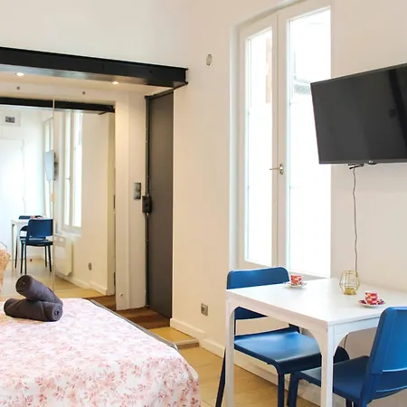 Charming In The 17th Ideal For 2 Apartment *