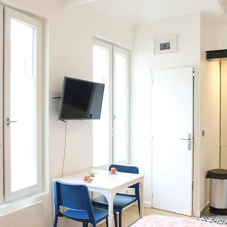 Charming In The 17th Ideal For 2 *