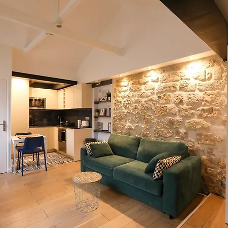 Charming In The 17th Ideal For 2 Διαμέρισμα Παρίσι