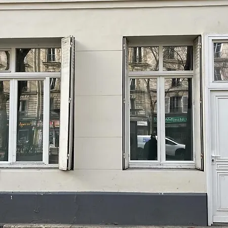 Charming In The 17th Ideal For 2 Apartman