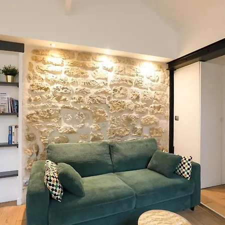 Charming In The 17th Ideal For 2